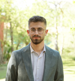YAVNON AKAY